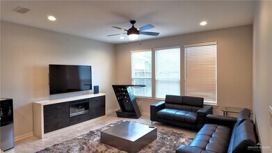 10212 N 13th St in McAllen, TX - Building Photo - Building Photo