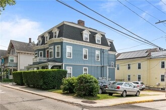 501 Spring St in Newport, RI - Building Photo - Building Photo