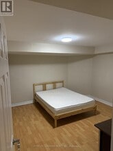 54 Beck Dr in Markham, ON - Building Photo - Building Photo