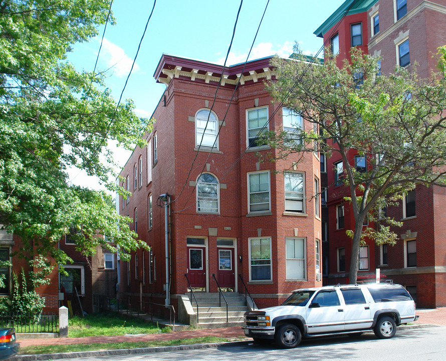 130-132 Danforth St in Portland, ME - Building Photo