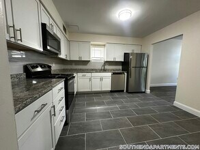 650 Columbus Ave in Boston, MA - Foto de edificio - Building Photo