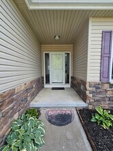 17221 Musket St in Omaha, NE - Foto de edificio - Building Photo