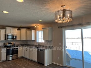 1317 12th St SE in Bondurant, IA - Building Photo - Building Photo