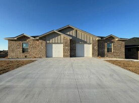 5403 Rose Gdn Lp in Killeen, TX - Building Photo