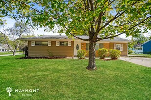 1408 Lillian Ln in Columbus, OH - Building Photo