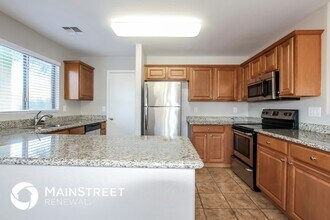 12510 W Mandalay Ln in El Mirage, AZ - Building Photo - Building Photo
