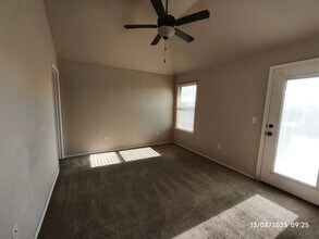 5710 Clearwater Dr in Oklahoma City, OK - Building Photo - Building Photo