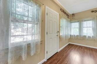 31 Chestnut St in Tenafly, NJ - Building Photo - Building Photo