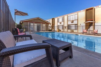 Westwood *$500 Off* in El Cajon, CA - Foto de edificio - Building Photo