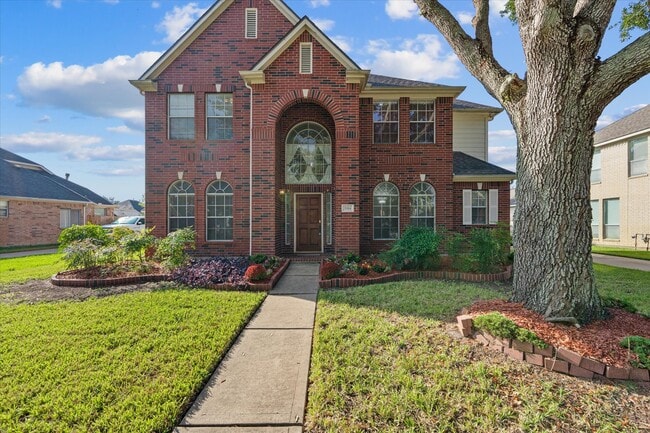 property at 3914 Clarestone Dr