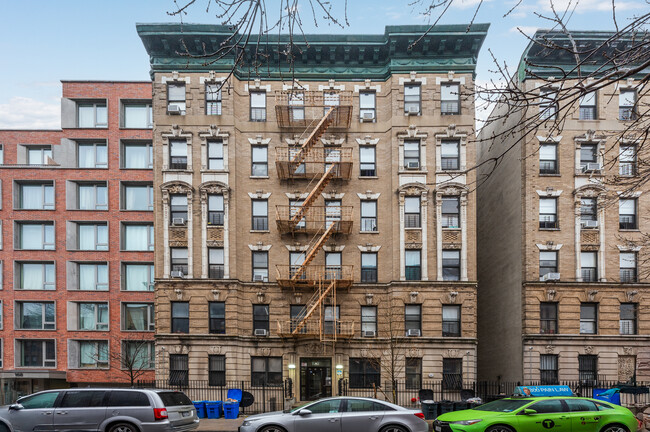 170-172 W 136th St in New York, NY - Building Photo - Building Photo