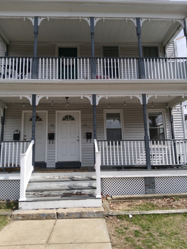 13 2nd St, Unit 1, Unit 1