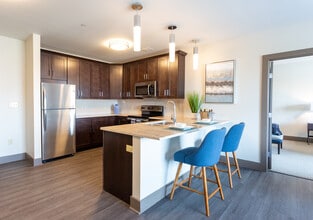 Iron Pier Apartments in Syracuse, NY - Building Photo - Interior Photo