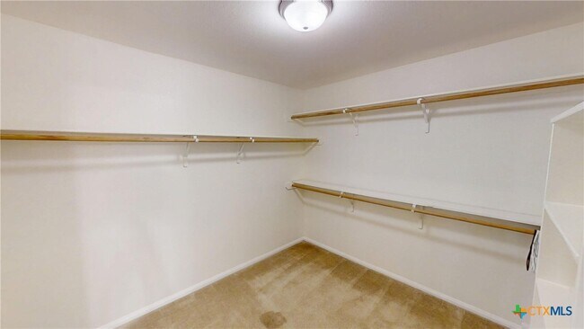 property at 6213 Bridgewood Dr