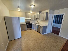932 1/2 H St in Sparks, NV - Building Photo - Building Photo