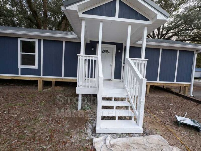 4374 Trailer Park Ct in Milton, FL - Building Photo - Building Photo