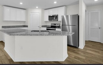 839 Yellowbird Dr in Ft. Myers, FL - Building Photo - Building Photo
