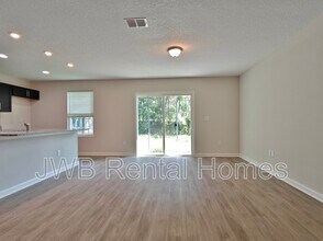 133 Sago Ave in Jacksonville, FL - Building Photo - Building Photo