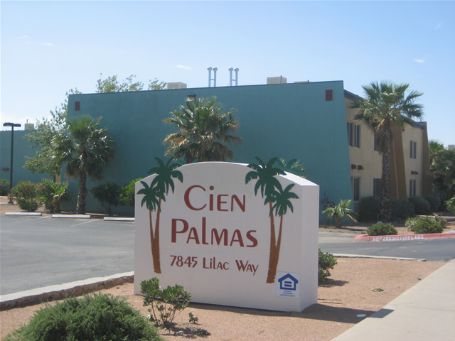 Cien Palmas Apartments in El Paso, TX - Building Photo