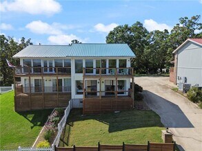 14813 Dutchmans Dr in Rogers, AR - Building Photo - Building Photo