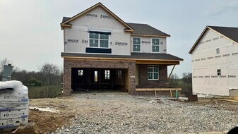 8125 Driftwood Lp in Richmond, KY - Building Photo