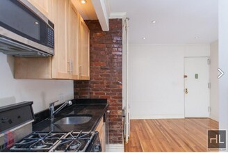3 BED WITH PRIVATE ROOF DECK IN PRIME EAST in New York, NY - Building Photo - Building Photo