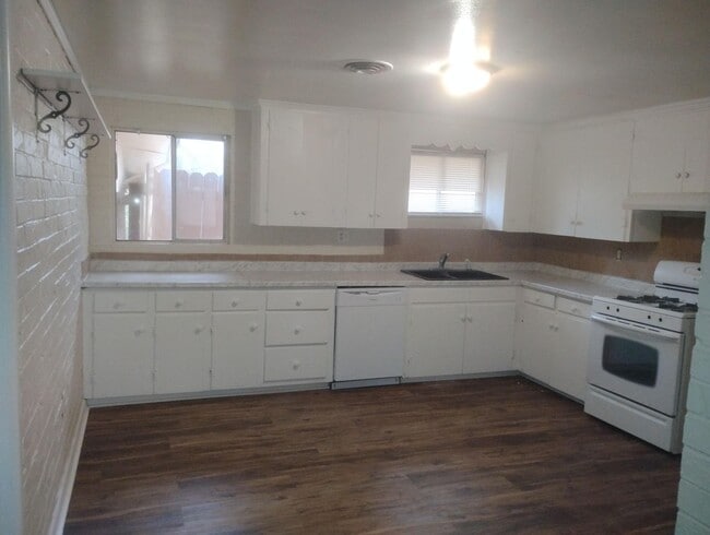 3018 W Main St in Jacksonville, AR - Building Photo - Building Photo