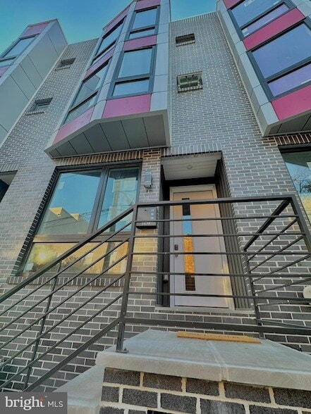 property at 1636 S Bailey St