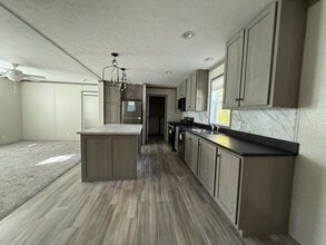 5417 S Deadwood Dr in Portage, MI - Building Photo - Building Photo