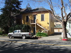 531 D St in San Rafael, CA - Building Photo - Building Photo