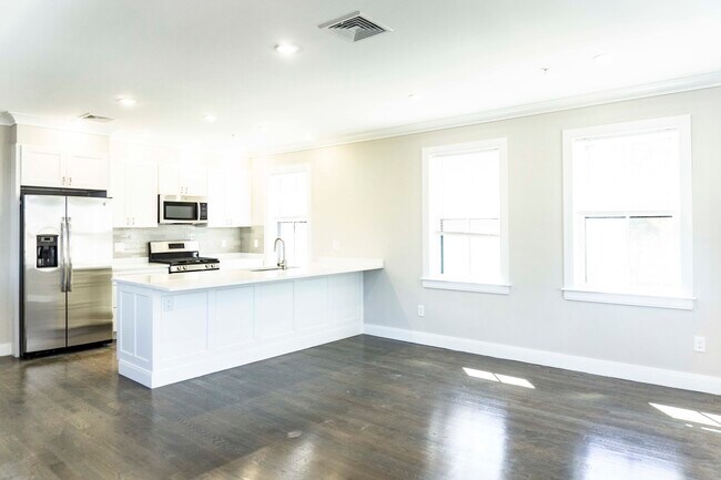 22 Brighton Ave, Unit 23-6 in Boston, MA - Building Photo - Building Photo