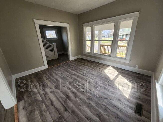 1609 College Ave in Terre Haute, IN - Building Photo - Building Photo