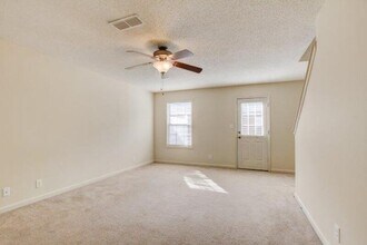 299 Raleigh Dr in Clarksville, TN - Building Photo - Building Photo