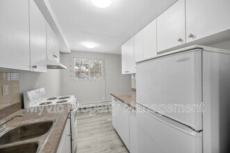 9740-9782 82 Ave NW in Edmonton, AB - Building Photo - Building Photo