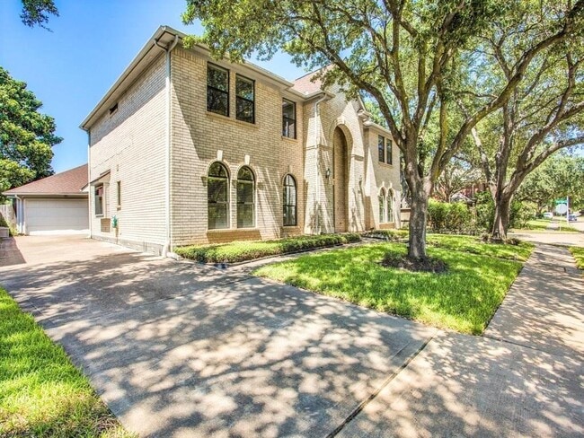 14202 Scarborough Fair St in Houston, TX - Building Photo - Building Photo