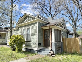 2030 Young Ave in Memphis, TN - Building Photo
