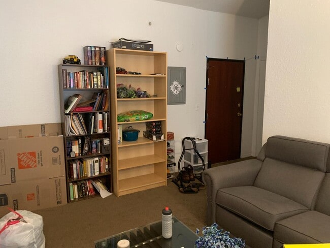 property at 511 W Cross St
