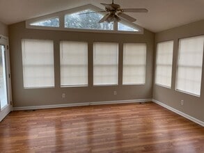 1401 Misty Ridge Dr in Lenoir City, TN - Building Photo - Building Photo