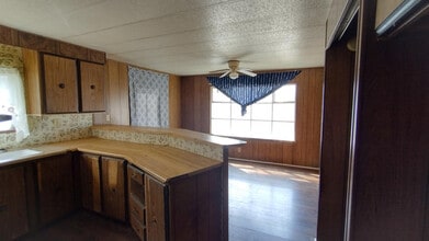 117 Private Road 3376 F in Kempner, TX - Building Photo - Building Photo