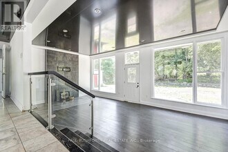 10 Cedar Rd in Ottawa, ON - Building Photo - Building Photo