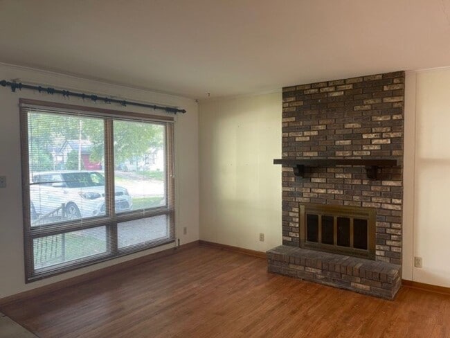 1415 S Western Ave in Champaign, IL - Building Photo - Building Photo