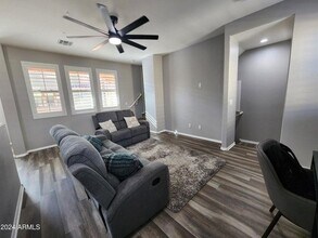 1822 N 77th Glen in Phoenix, AZ - Building Photo - Building Photo