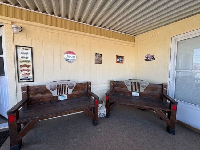 1682 Colina Dr in Bullhead City, AZ - Building Photo - Building Photo