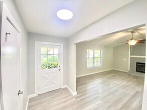1210 Whitewood Way in Niceville, FL - Building Photo - Building Photo