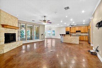 116 Grey Fox Ln in Bertram, TX - Building Photo - Building Photo