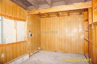 2051 Donna St in North Las Vegas, NV - Building Photo - Building Photo