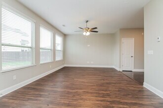 1005 Keeneland Dr in Spring Hill, TN - Building Photo - Building Photo