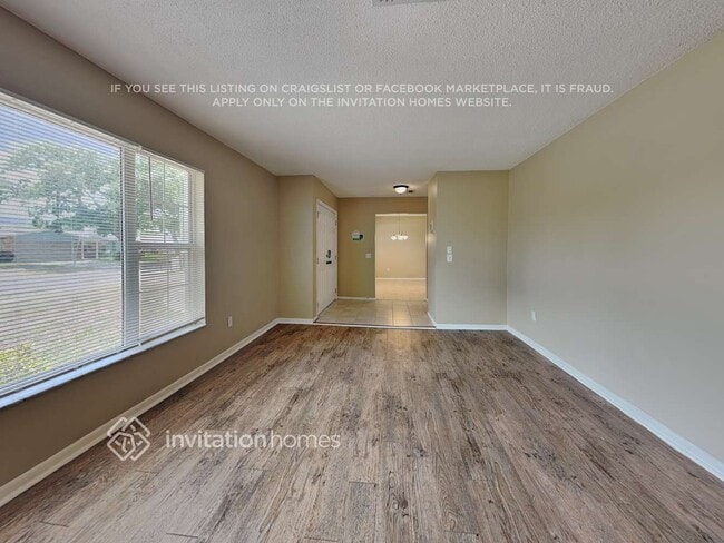 2194 Oak Grove Dr in Clearwater, FL - Foto de edificio - Building Photo