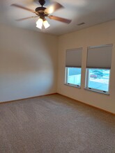 2329 Bristol Dr, Unit 2001 in Ames, IA - Foto de edificio - Building Photo