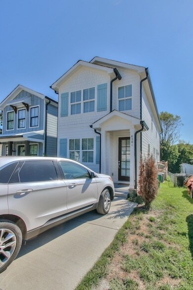 property at 630 Waco Dr
